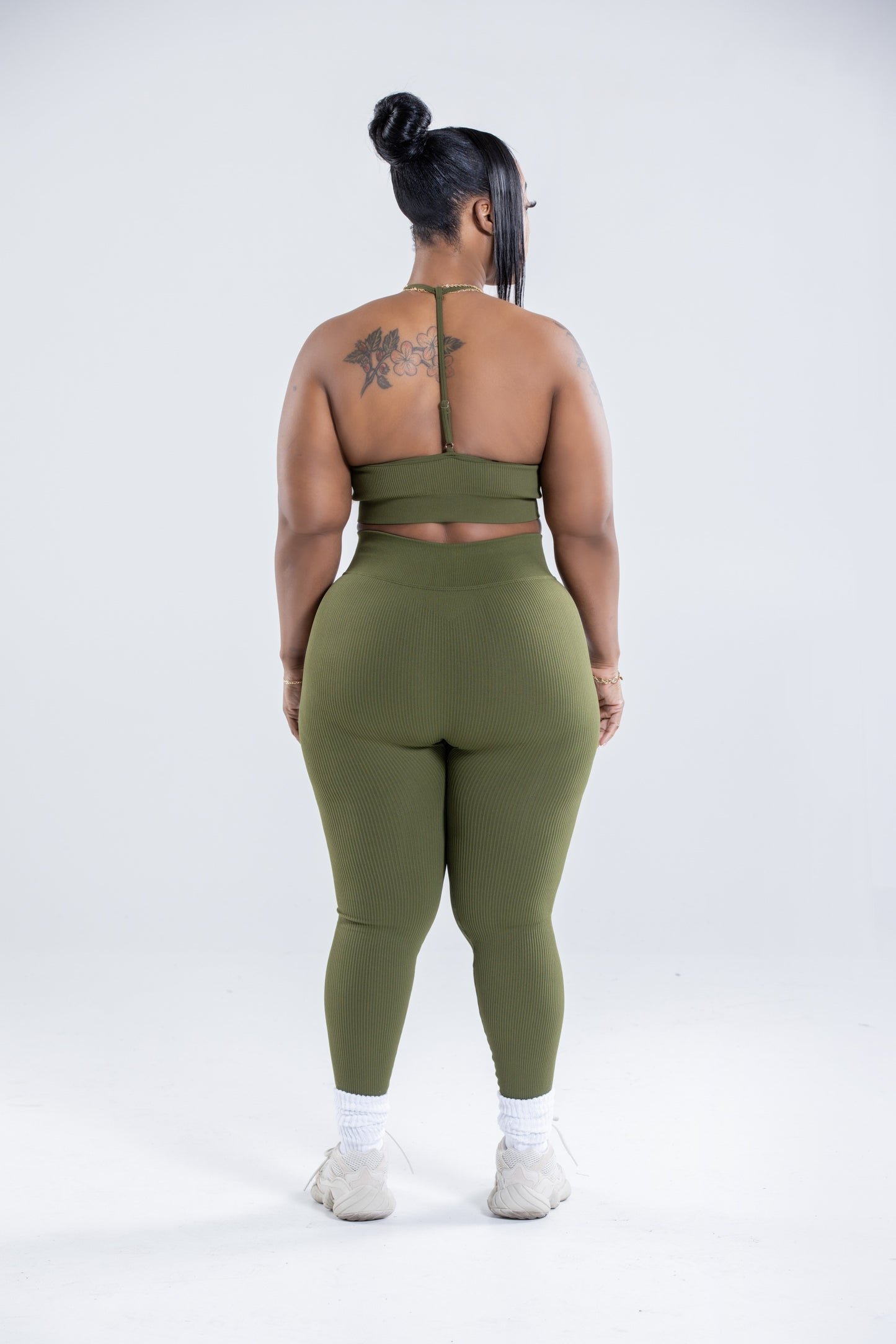 Crossover V Front | Seamless Ribbed Leggings | Green